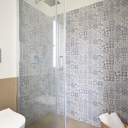 Sariva Casesicule - Heated Pool, At 50 M וילה *