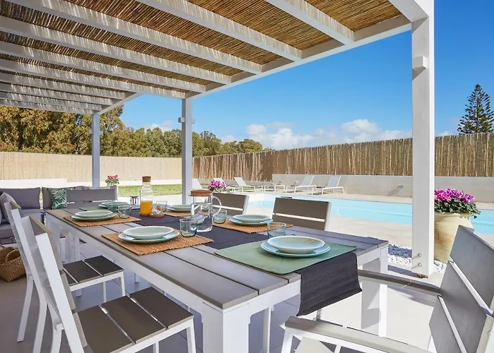 Sariva Casesicule - Heated Pool, At 50 M Villa Ispica