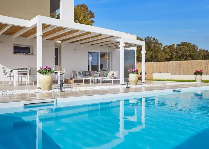 Sariva Casesicule - Heated Pool, At 50 M * Ispica