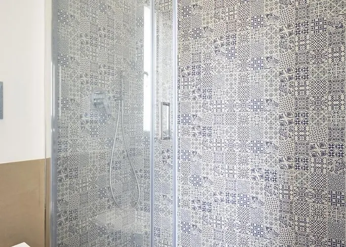 Sariva Casesicule - Heated Pool, At 50 M Villa *